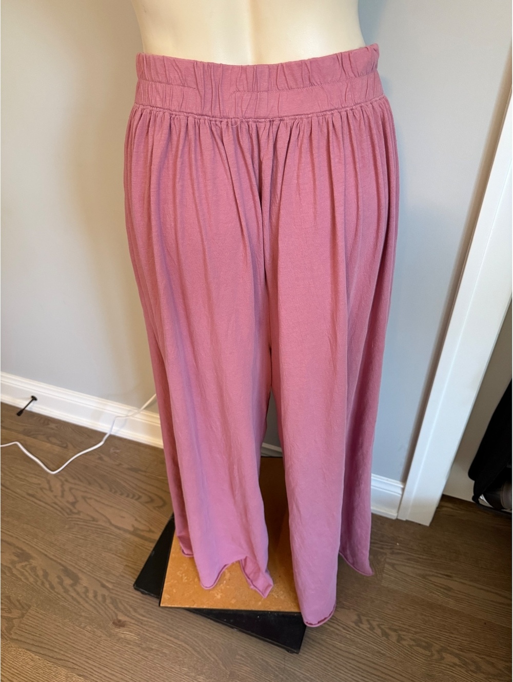 Lunya Women's Pink Wide Leg Pajama Pants Small